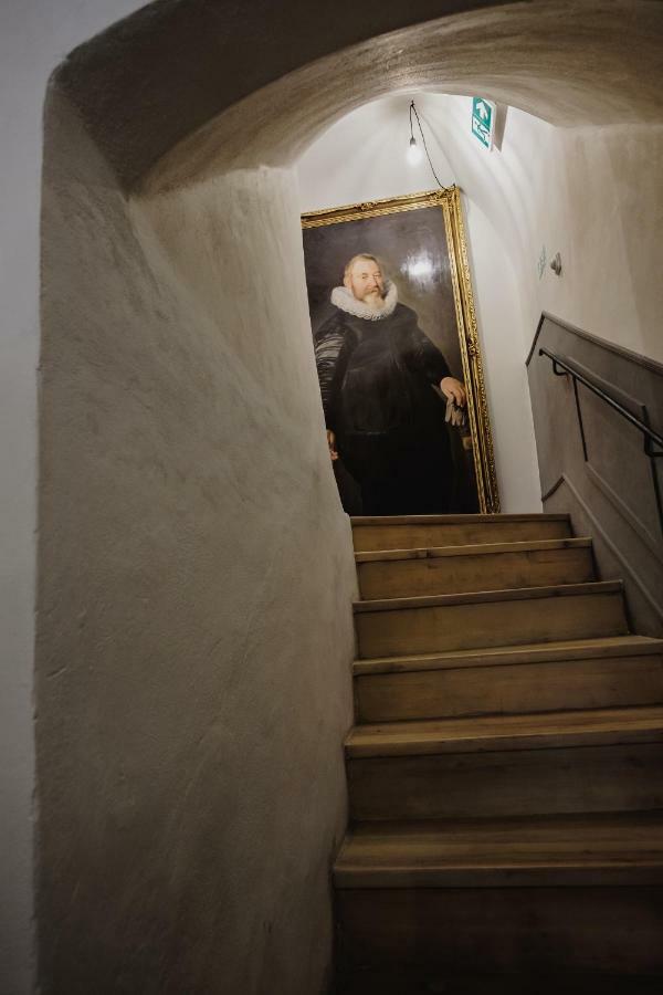 Monastery Garden Bistro & Rooms チェスキー クルムロフ エクステリア 写真